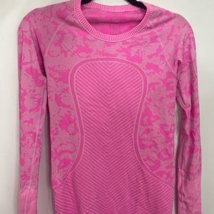 Lululemon swiftly tech long sleeve